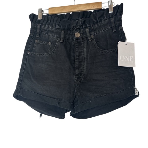 One Teaspoon Jean Shorts Women‎ Size 26 Black Distressed summer Vacation New